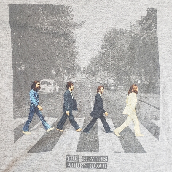 Size Large Beetles Abby Road Gray TShirt - Picture 4 of 4